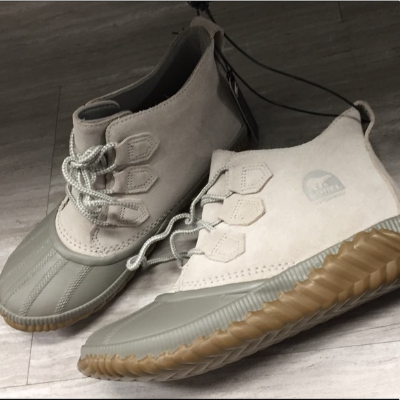 Sorel Out N About Plus Boots waterproof. - Picture 8 of 11